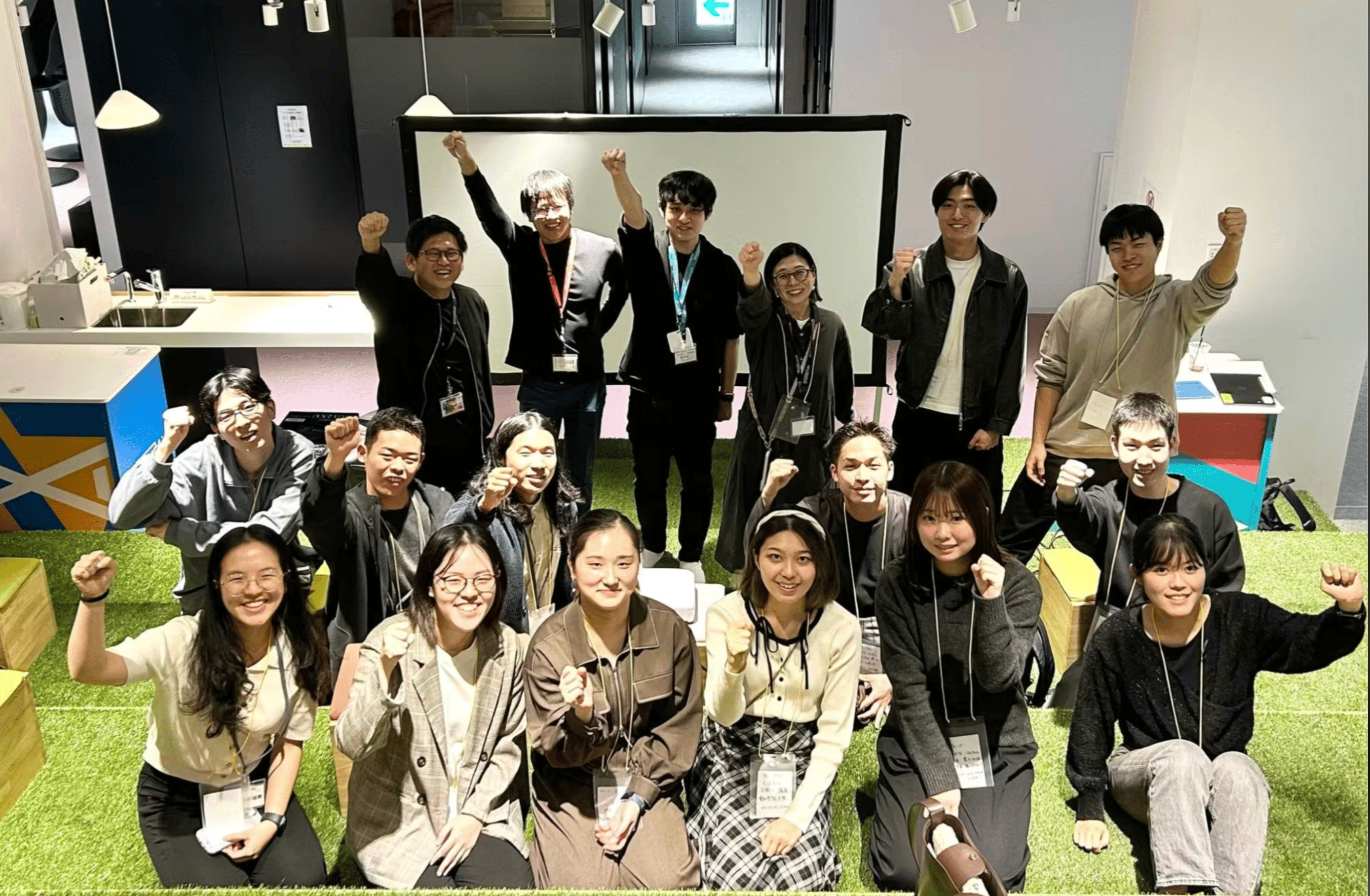 CrossNest参加者の集合写真